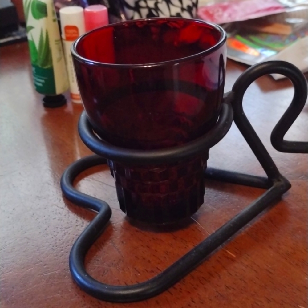 🌻 Candle Holder with Red glass and black Heart shaped wrought iron